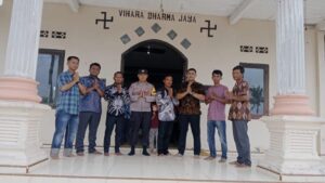 POLRES TULANG BAWANG BARAT LAKSANAKAN PENGAMANAN WAISAK DI SEJUMLAH VIHARA DI KABUPATEN TUBABA