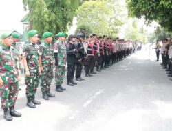 Amankan Debat Publik Terakhir, Polres Tulang Bawang Kerahkan Ratusan Personel Gabungan